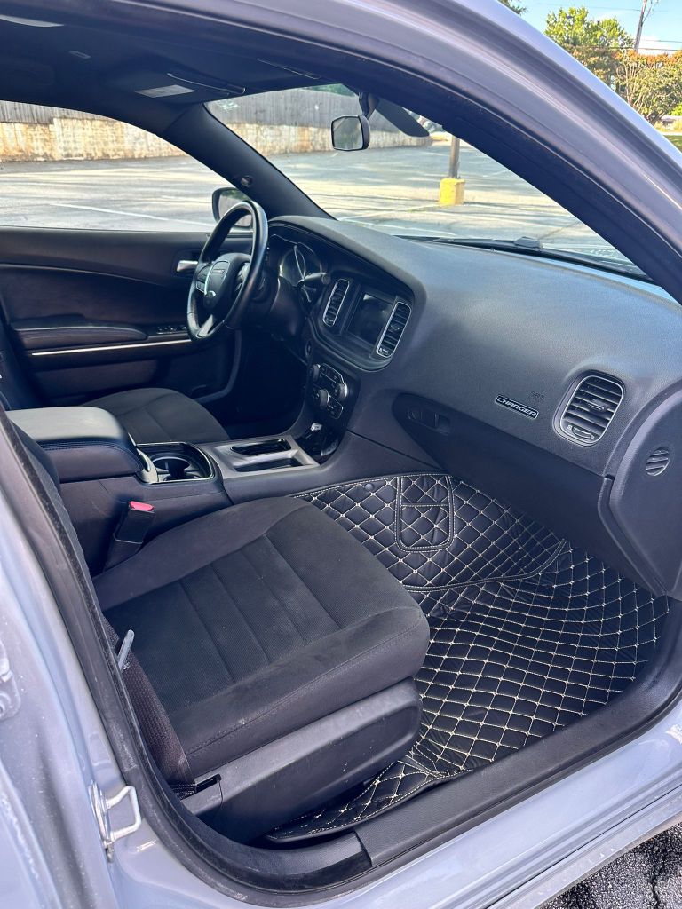 2020 Dodge Charger - $24,999