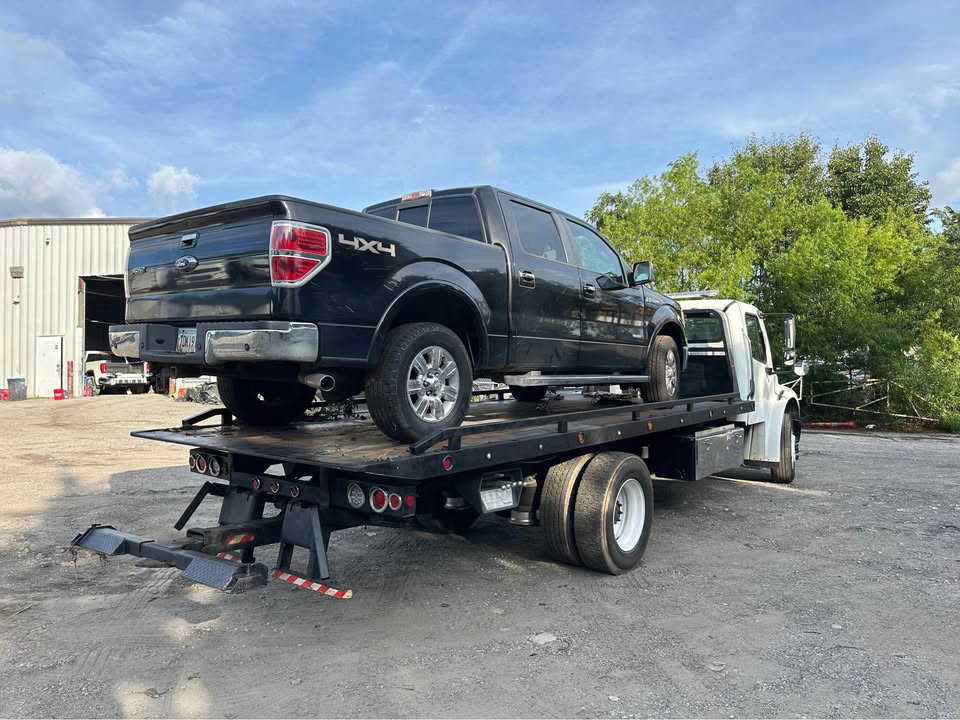 2017 Freightliner M2 - $49,999