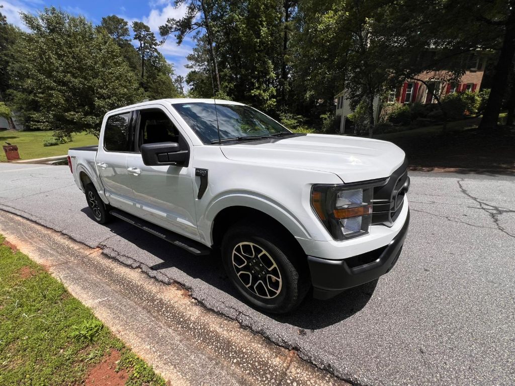 2023 Ford F150 XLT photo