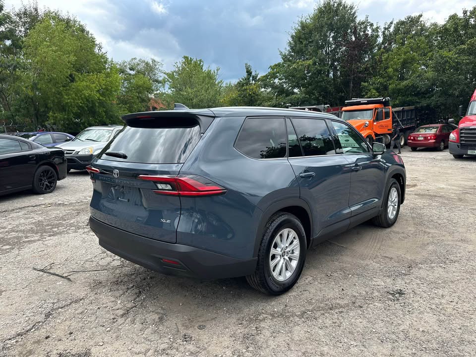 2025 Toyota Highlander - $44,999