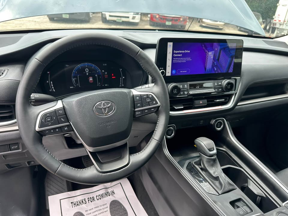 2025 Toyota Highlander - $44,999