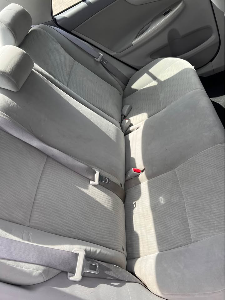 2010 Toyota Corolla - $6,999