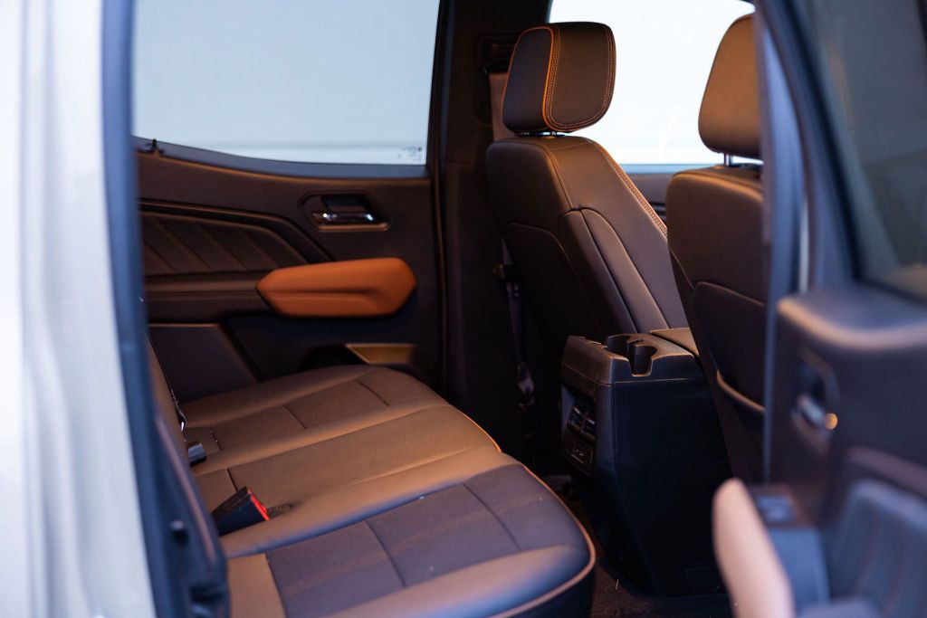 2024 GMC Canyon