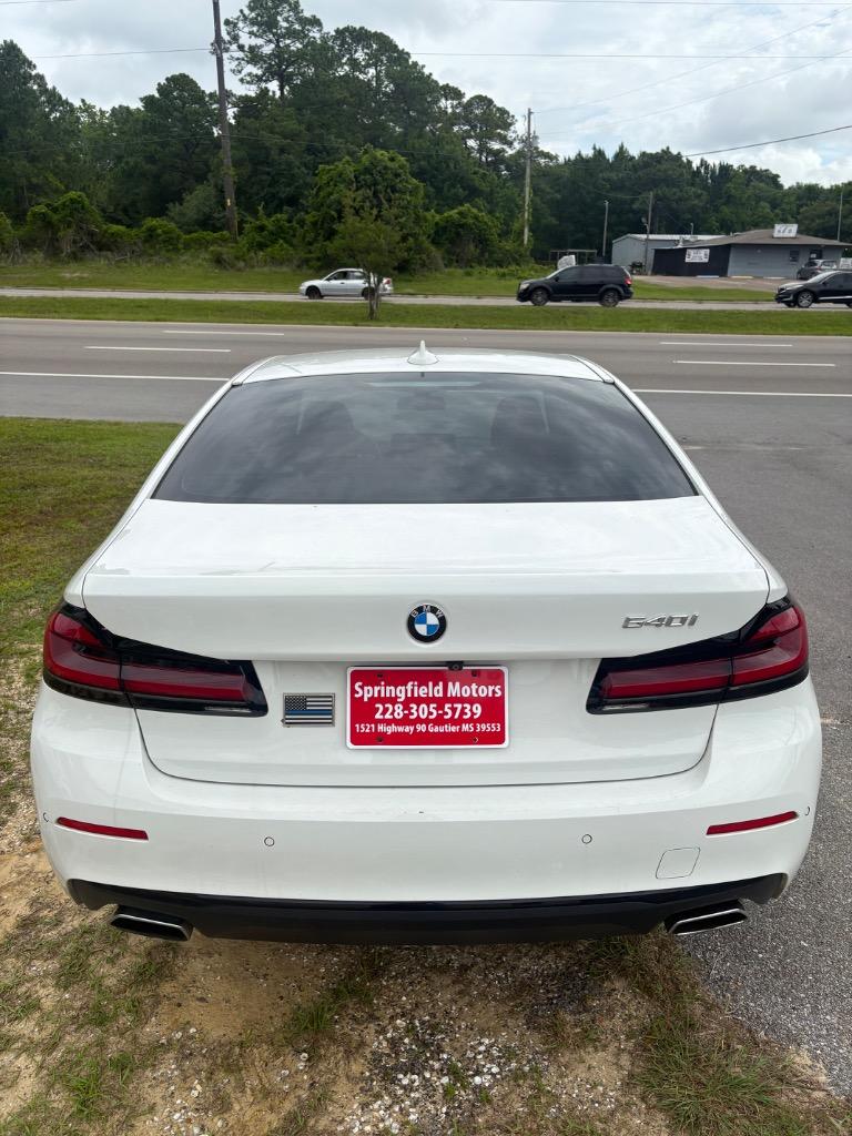2023 BMW 540i - $33,500