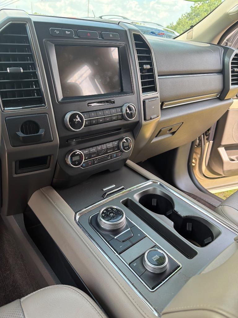 2018 Ford Expedition - $21,995