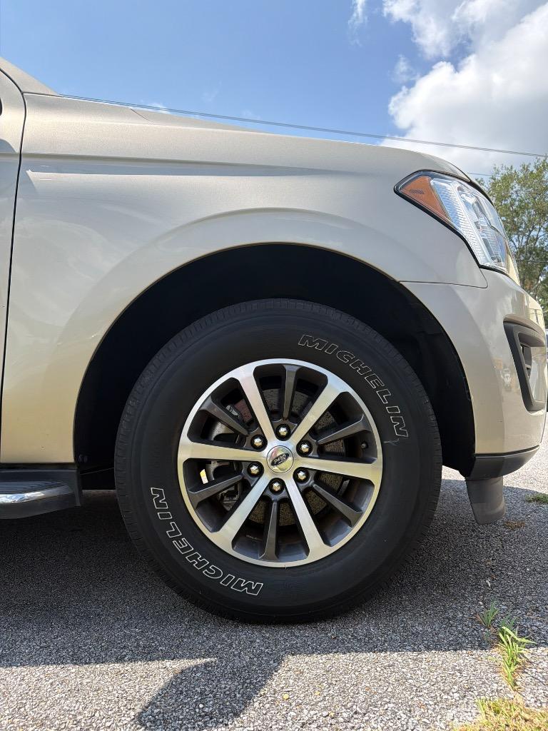 2018 Ford Expedition - $21,995