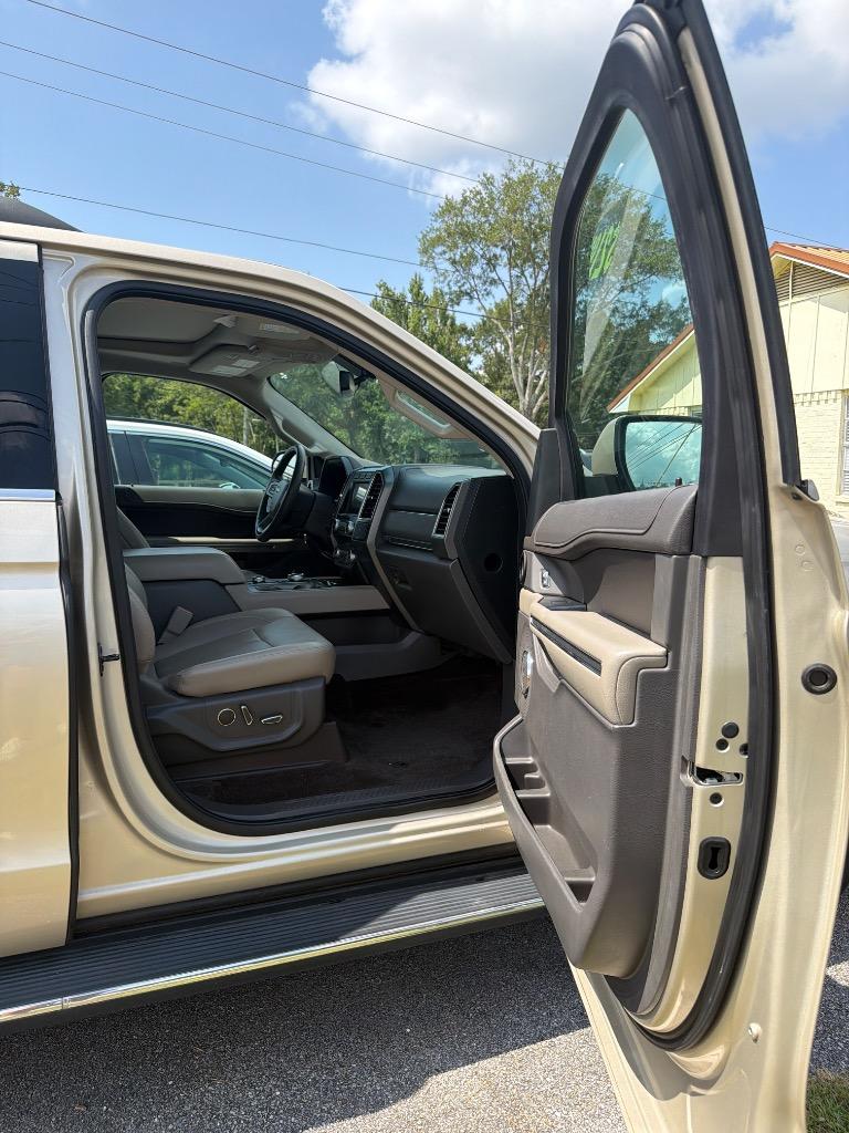 2018 Ford Expedition - $21,995