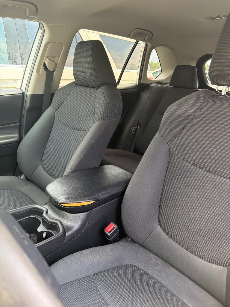 2019 Toyota RAV4 - $14,995