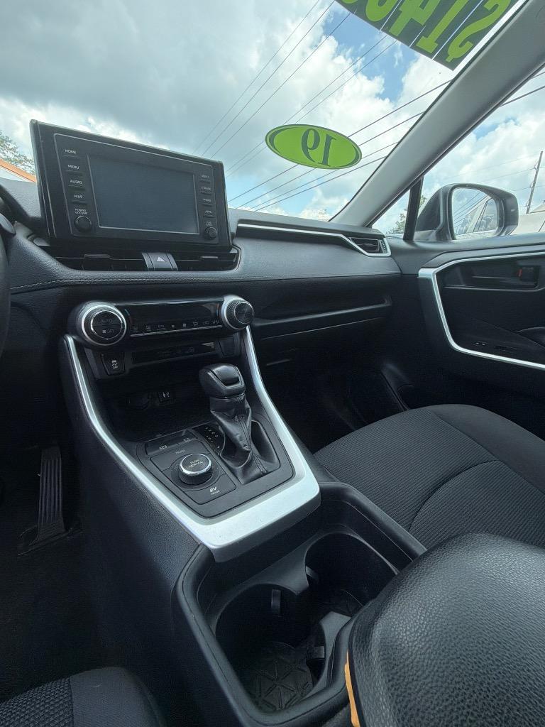 2019 Toyota RAV4 - $14,995