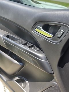 2021 Chevrolet Colorado - $17,995