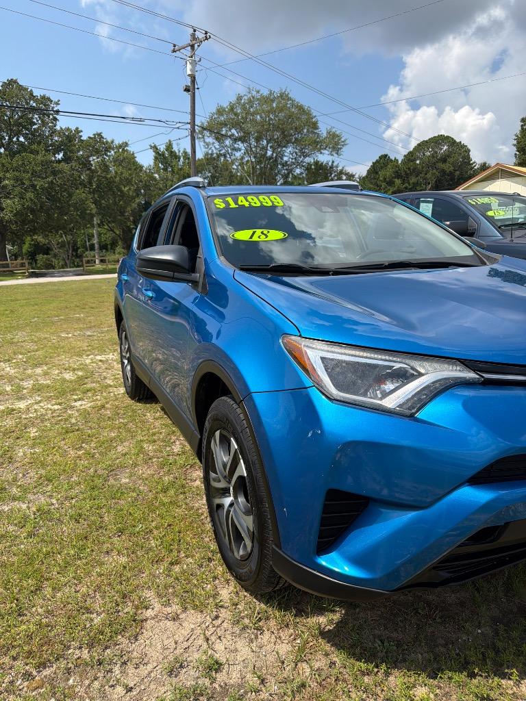 2018 Toyota RAV4 - $14,999