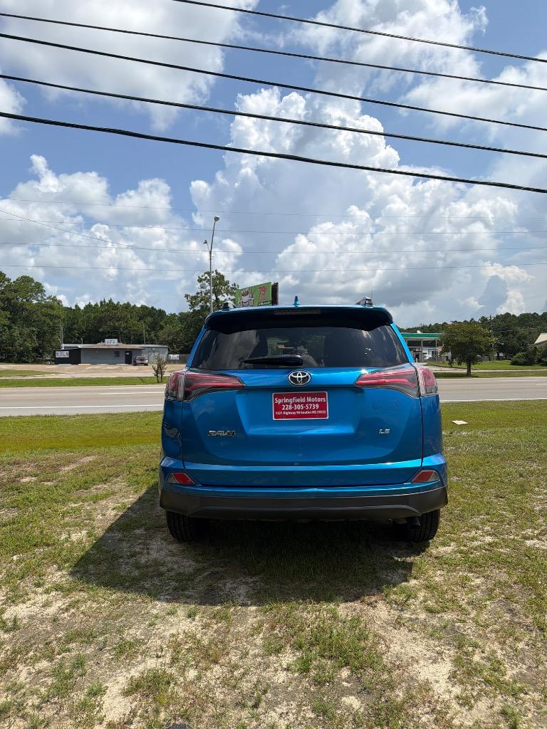 2018 Toyota RAV4 - $14,999