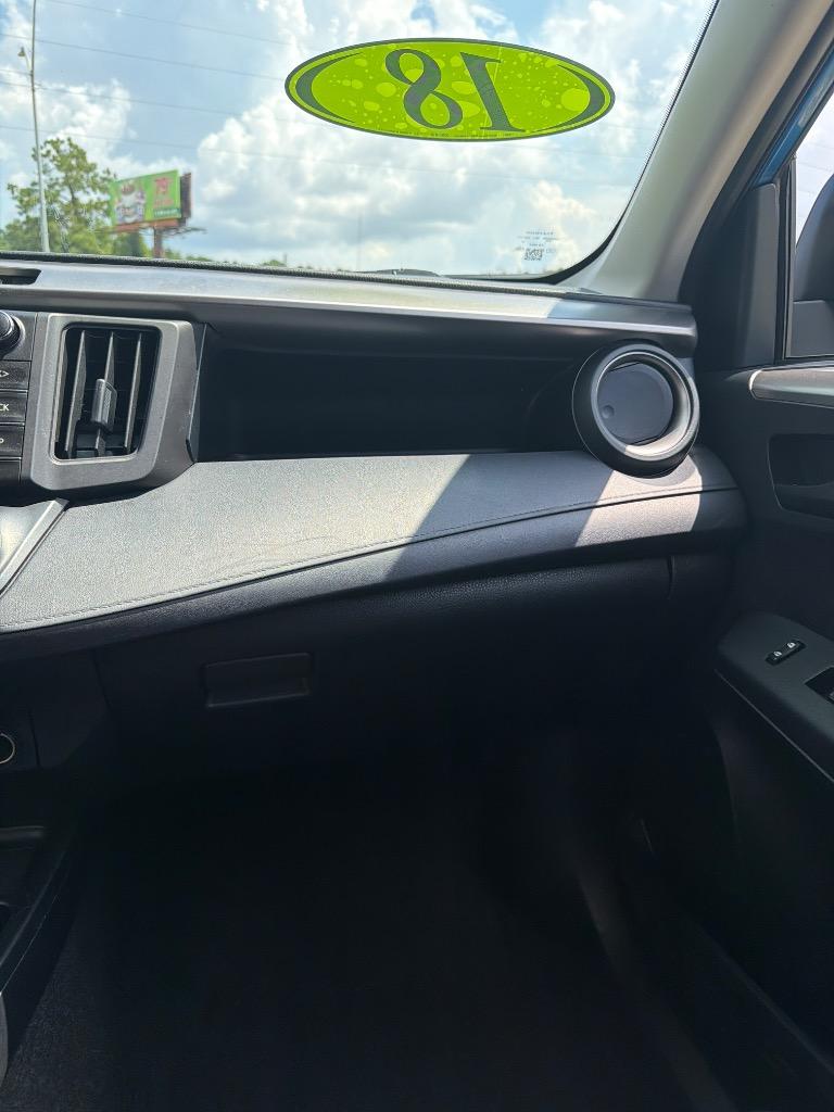 2018 Toyota RAV4 - $14,999