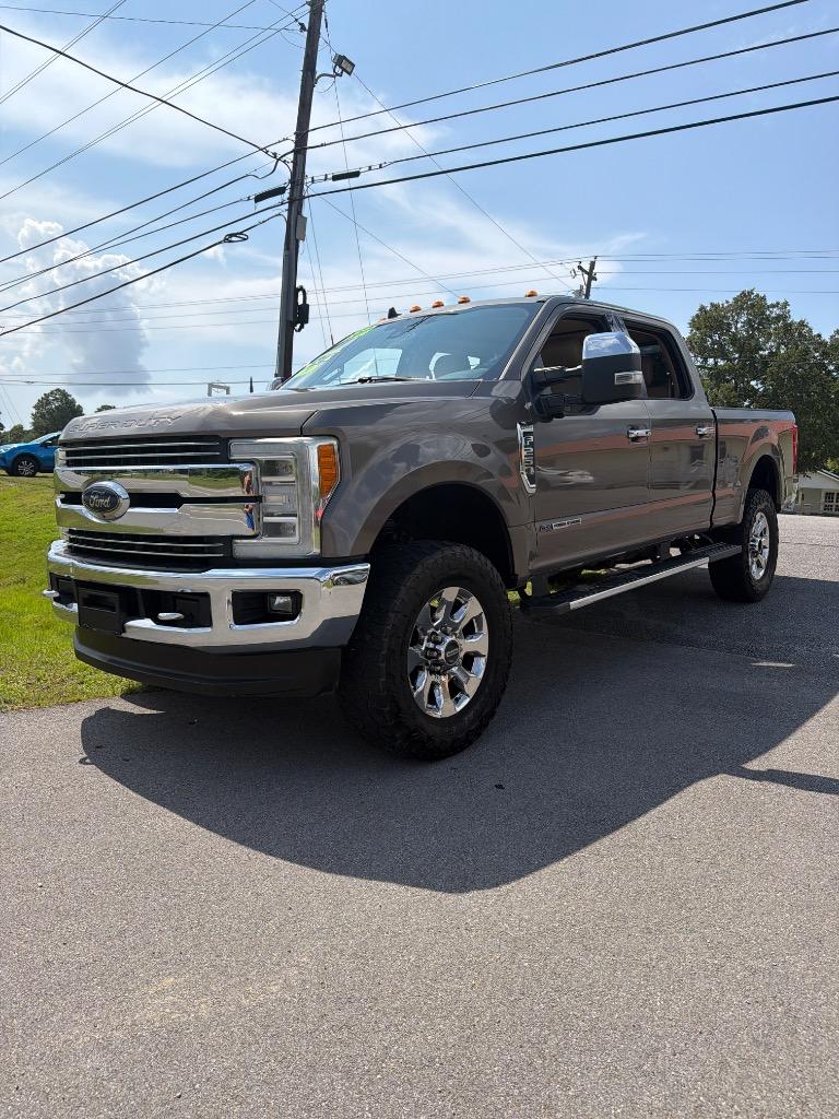 2019 Ford F-250 - $28,500