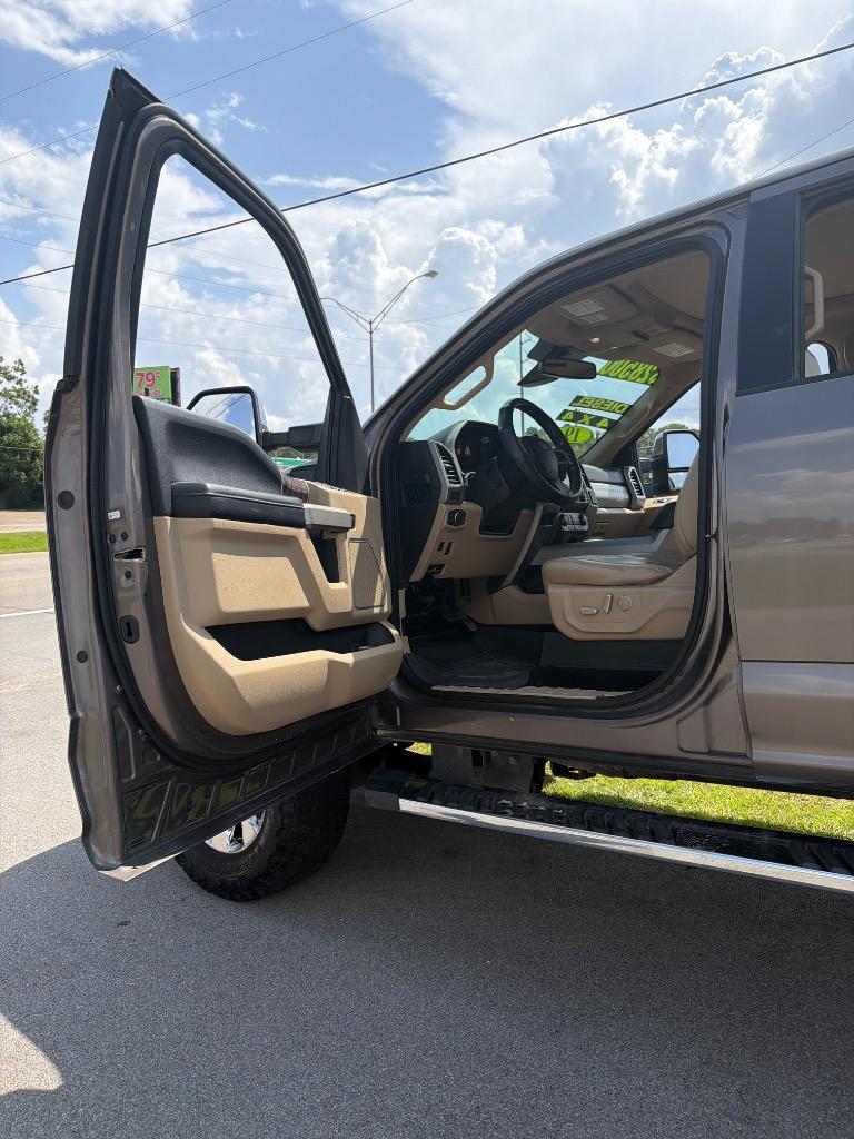 2019 Ford F-250 - $28,500