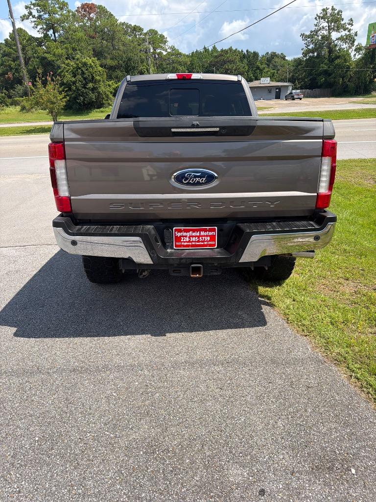 2019 Ford F-250 - $28,500