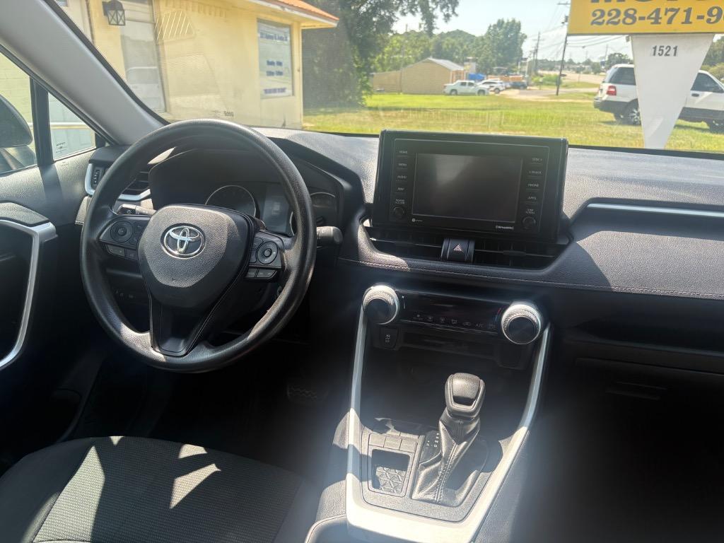 2021 Toyota RAV4 - $19,500
