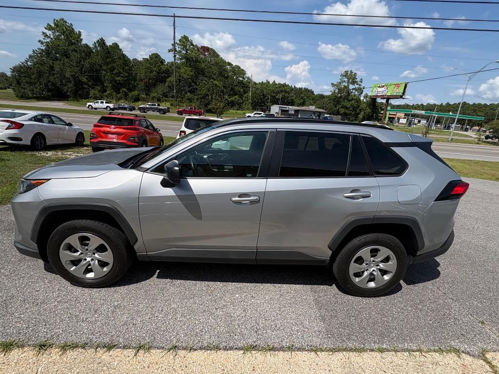 2021 Toyota RAV4 - $19,500