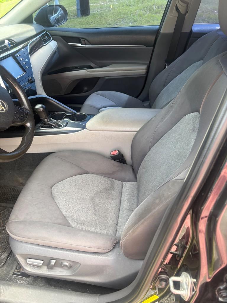 2018 Toyota Camry - $9,995