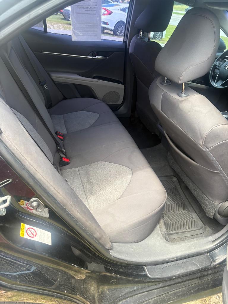 2018 Toyota Camry - $9,995