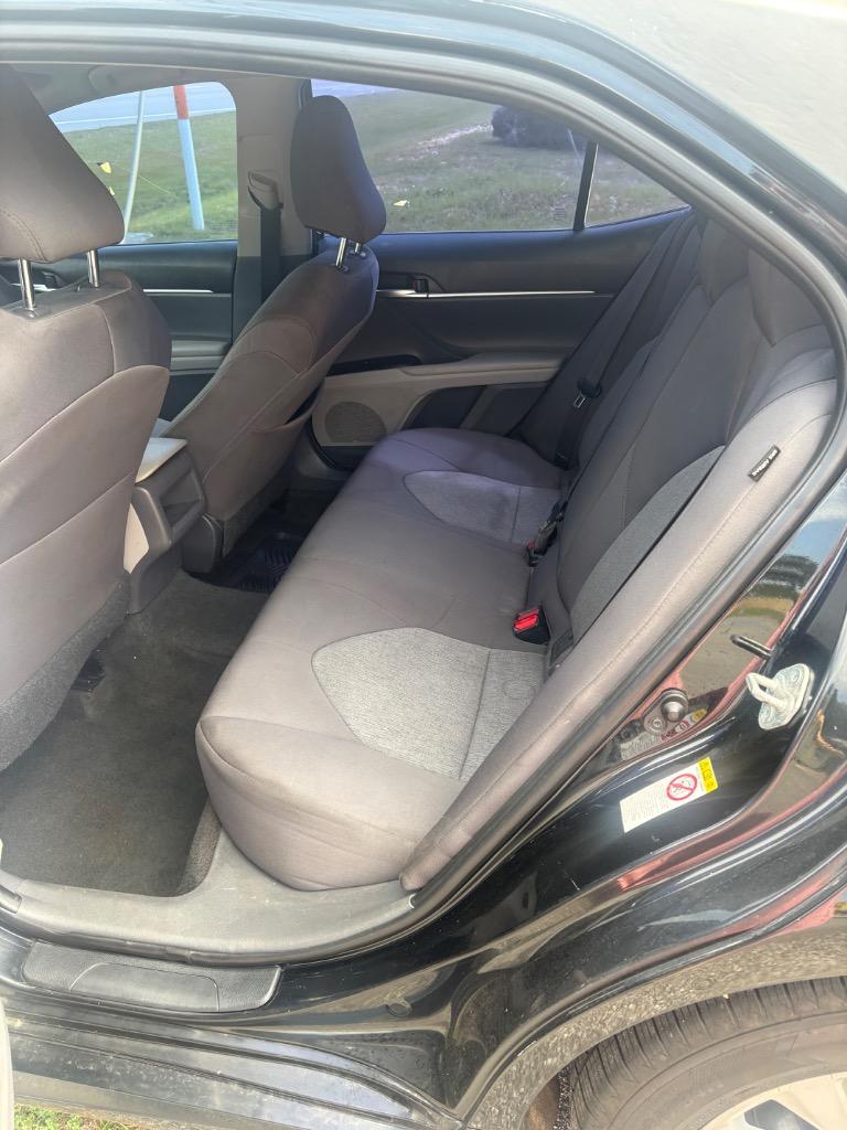 2018 Toyota Camry - $9,995