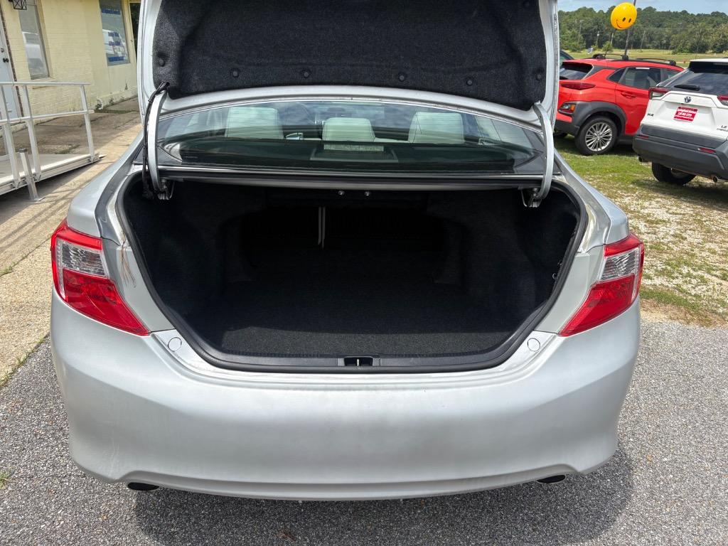 2013 Toyota Camry - $9,995