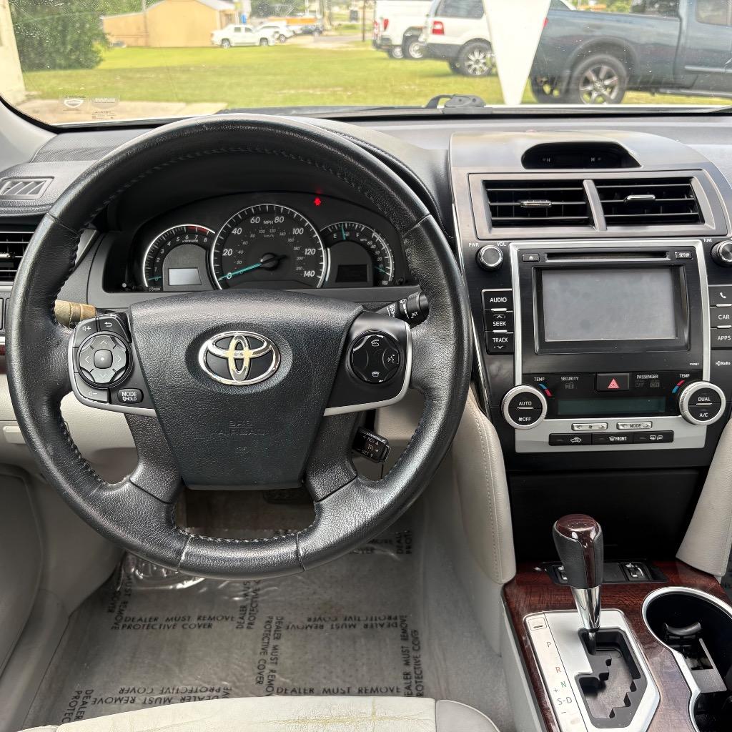 2013 Toyota Camry - $9,995