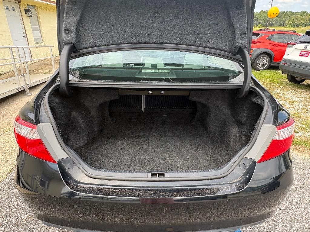 2015 Toyota Camry - $9,995