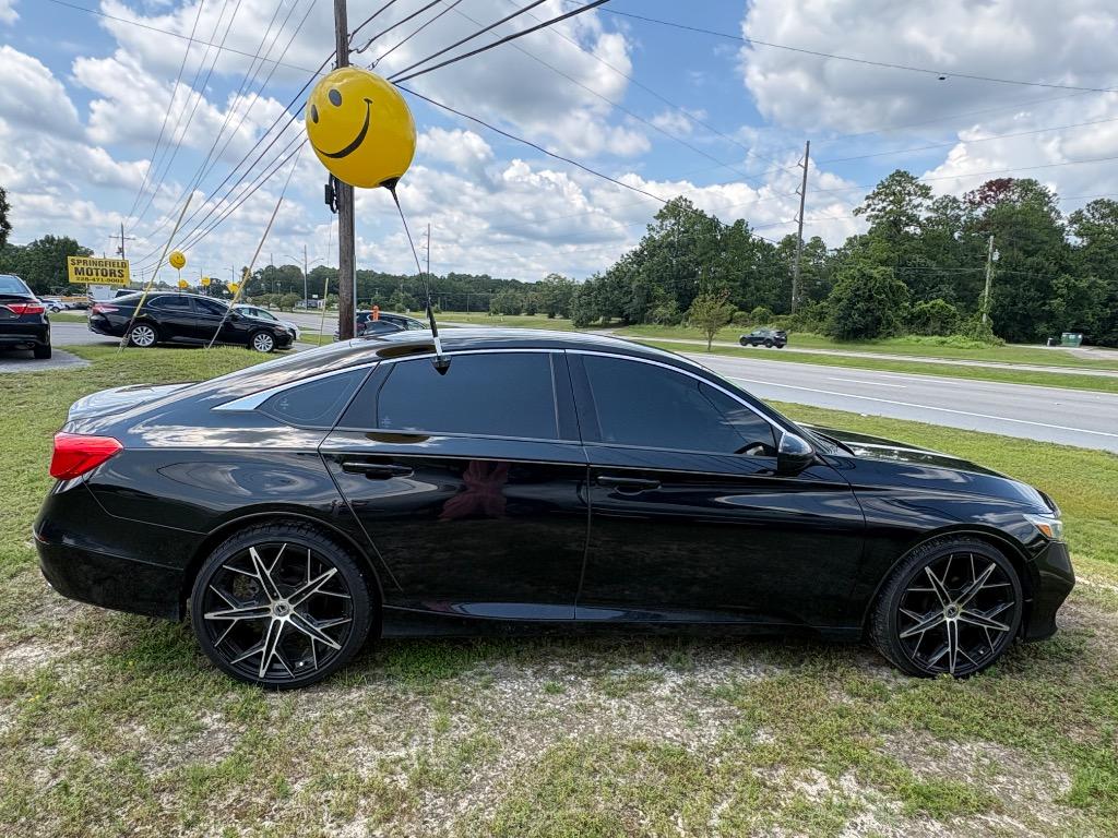 2018 Honda Accord - $15,995