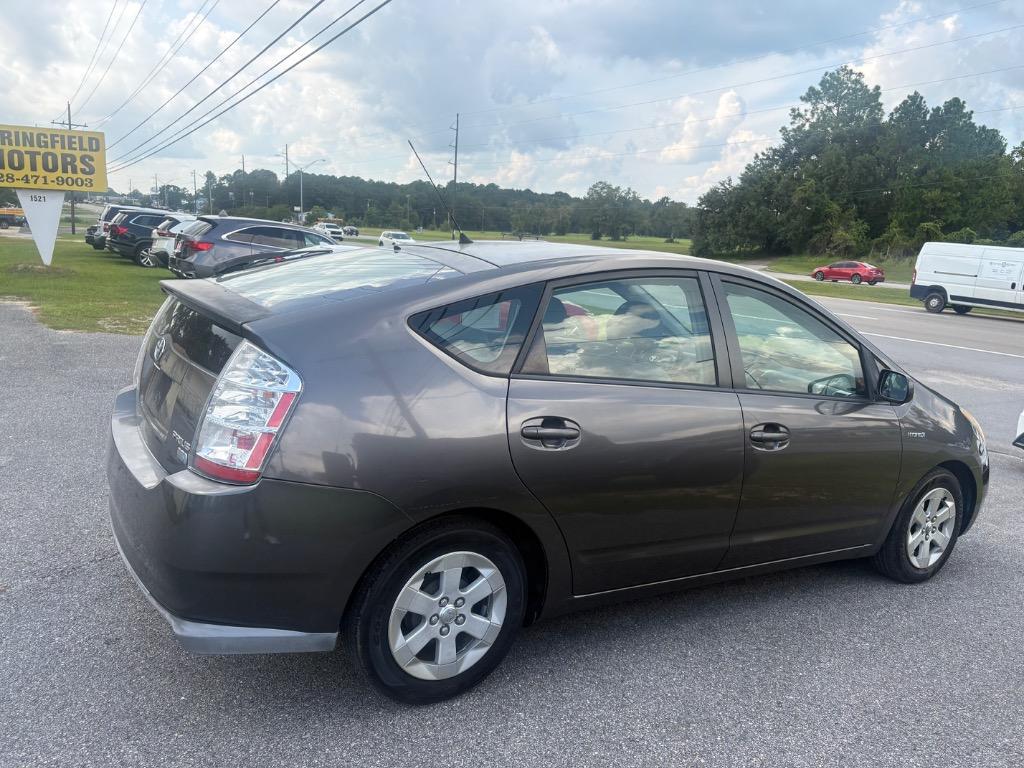 2007 Toyota Prius - $8,995