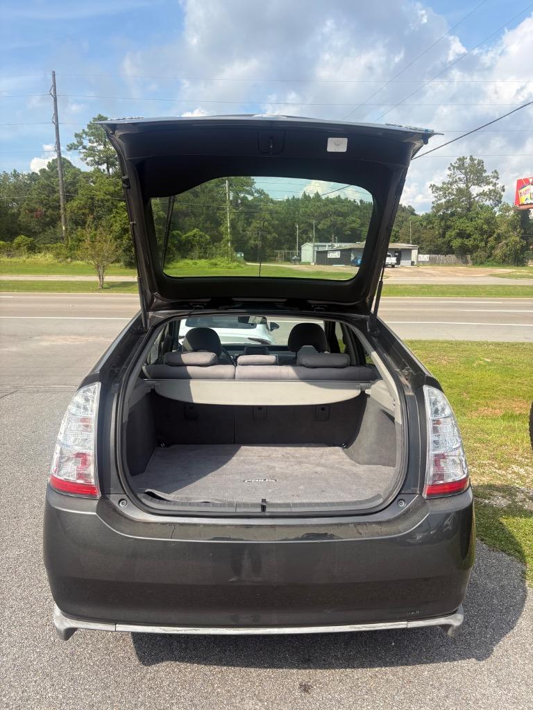 2007 Toyota Prius - $8,995