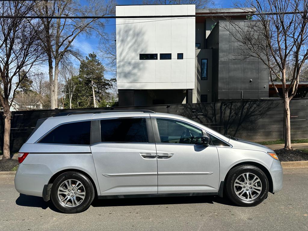2013 Honda Odyssey EX-L photo