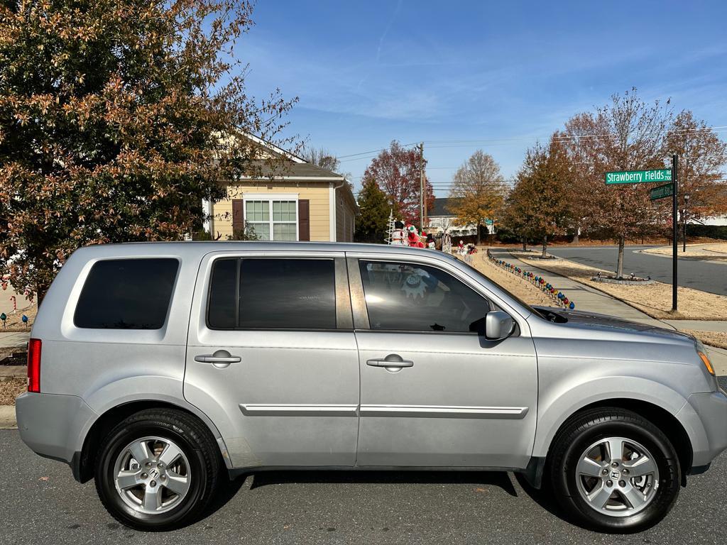 2011 Honda Pilot EX photo