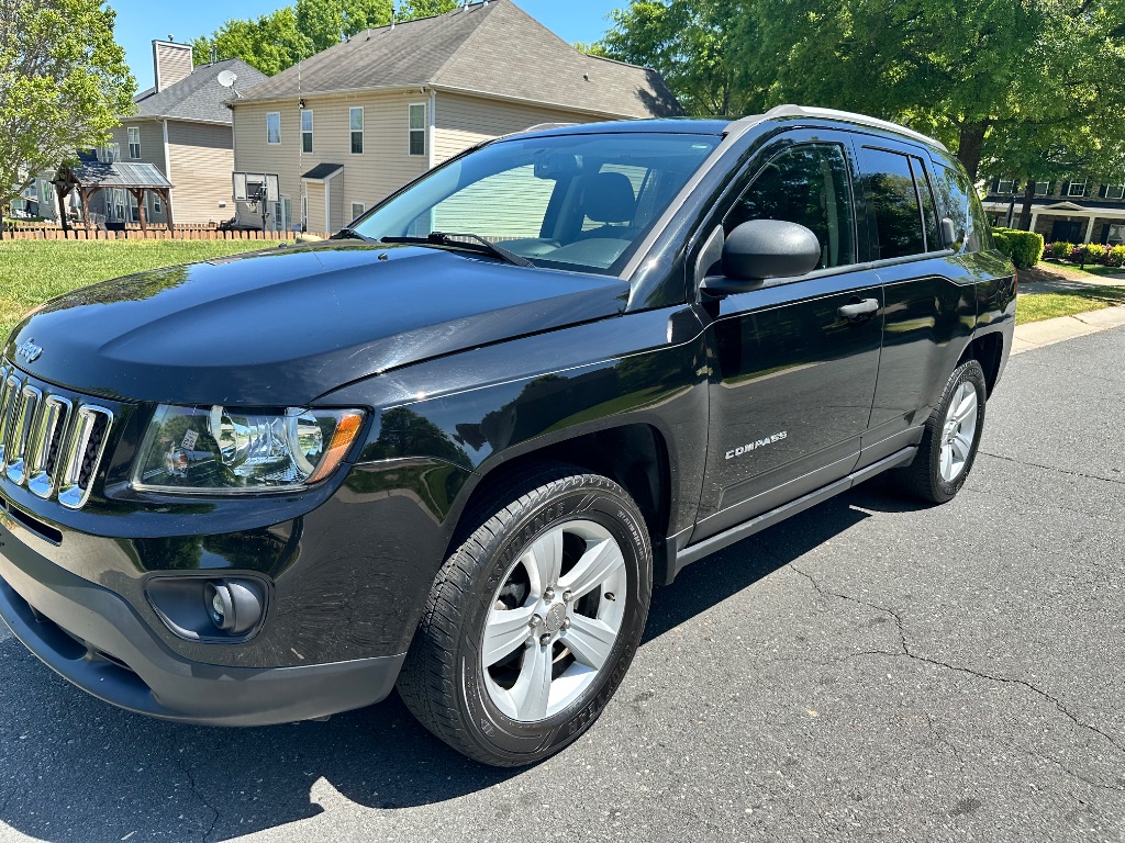 2017 Jeep Compass Sport photo