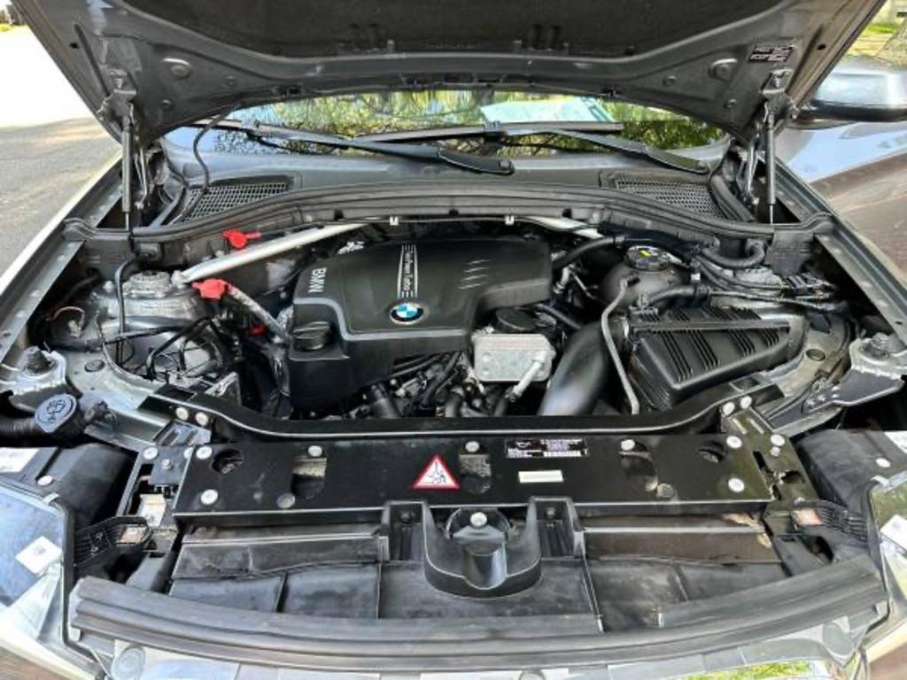 2015 BMW X3 xDrive28i photo