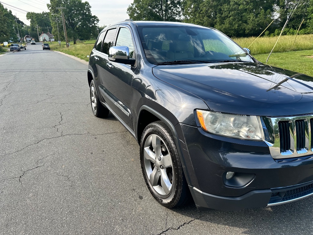 2013 Jeep Grand Cherokee Limited photo