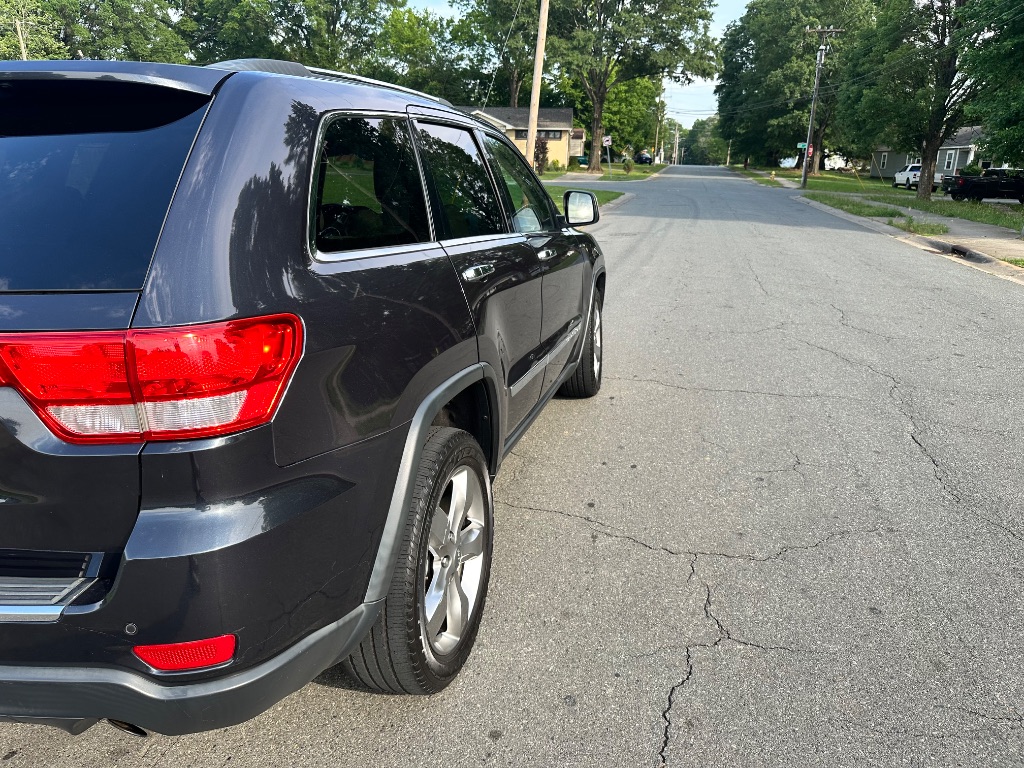 2013 Jeep Grand Cherokee Limited photo
