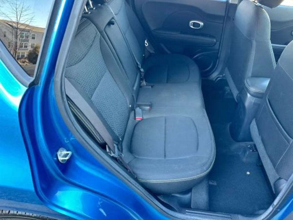 2016 Kia Soul + photo