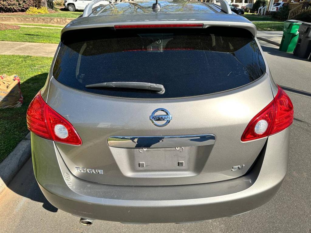 2011 Nissan Rogue S photo