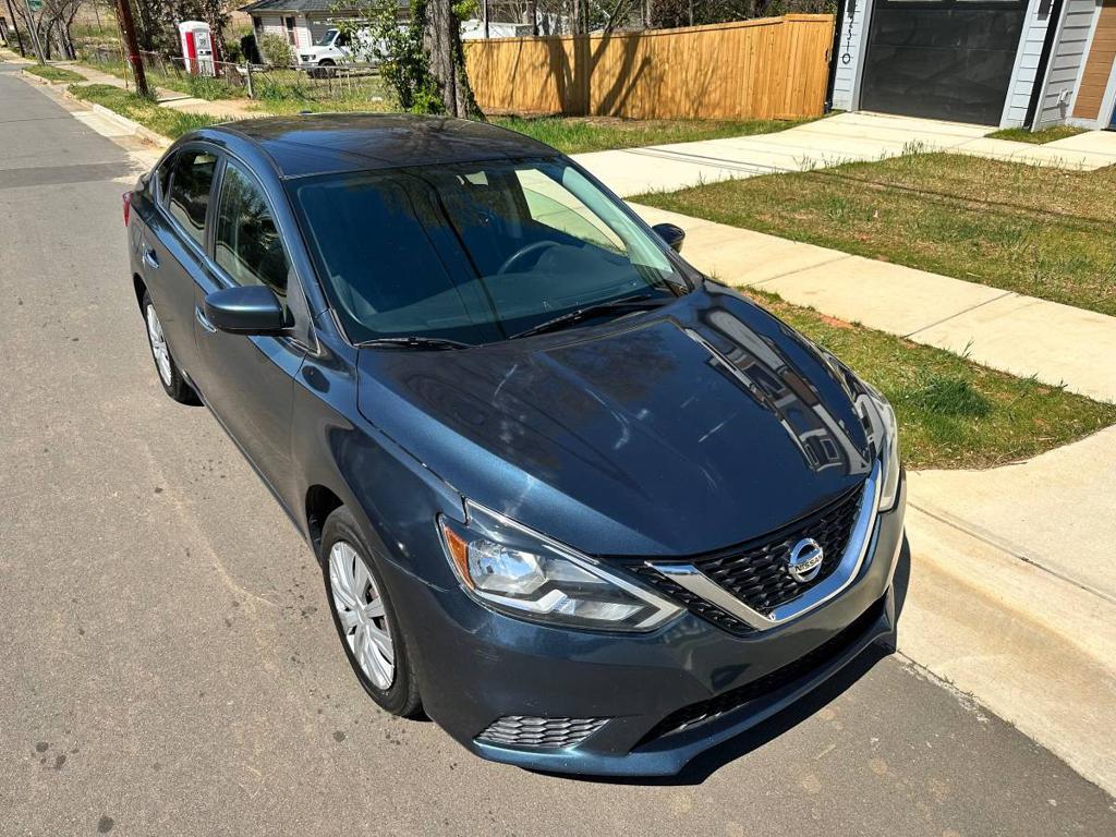 2016 Nissan Sentra SV photo