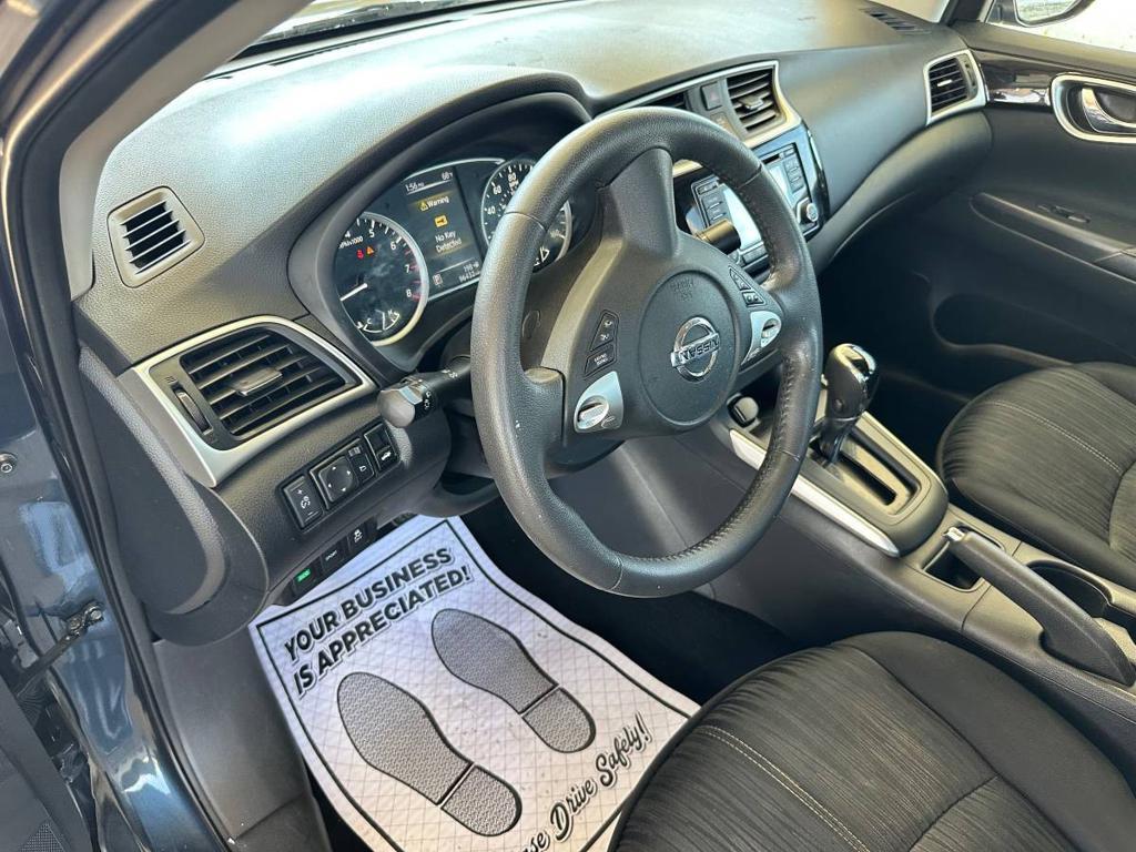 2016 Nissan Sentra SV photo