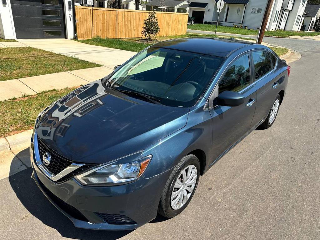 2016 Nissan Sentra SV photo