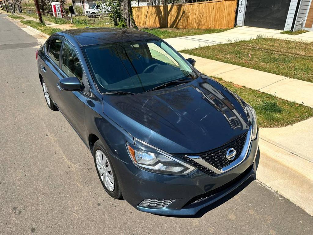 2016 Nissan Sentra SV photo