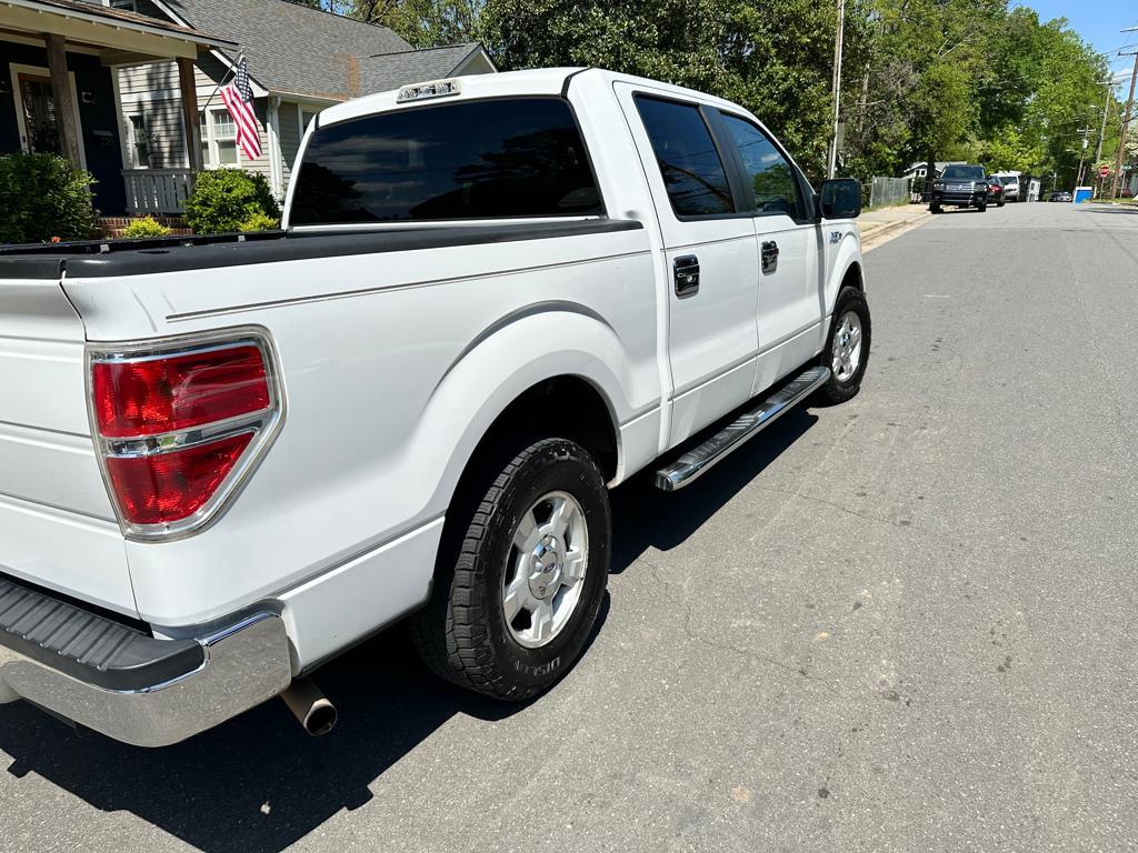 2010 Ford F-150 XLT photo