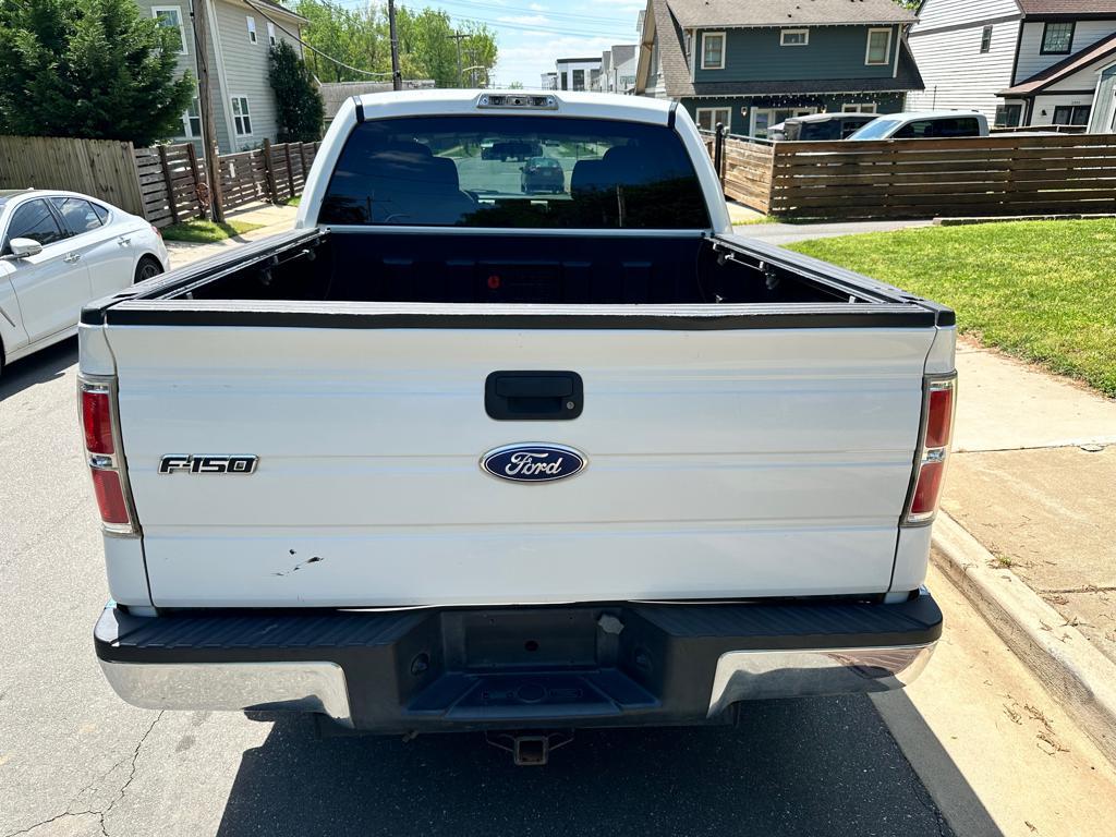 2010 Ford F-150 XLT photo