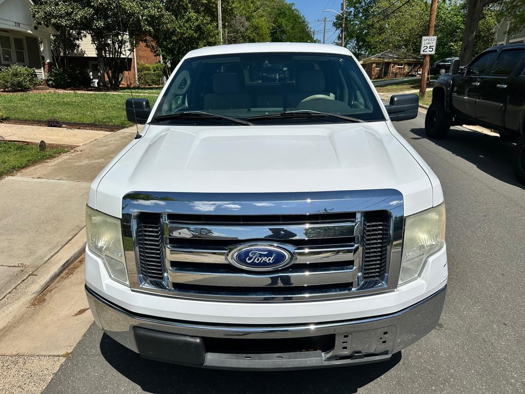 2010 Ford F-150 XLT photo