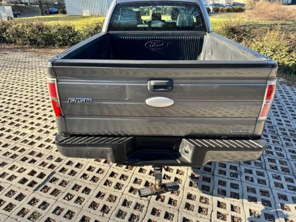 2013 Ford F-150 Lariat photo