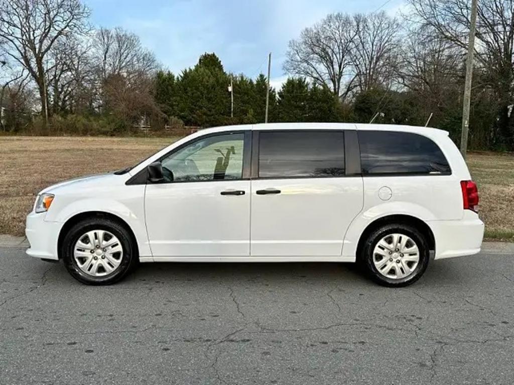 2019 Dodge Grand Caravan - $4,999