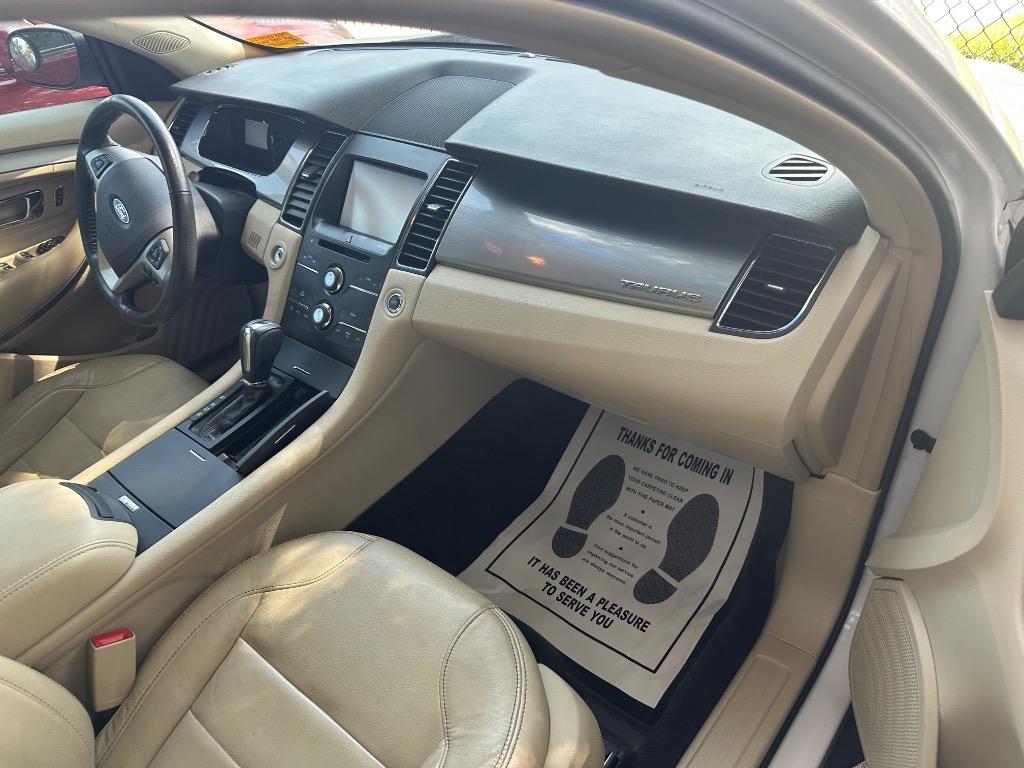 2014 Ford Taurus - $5,499