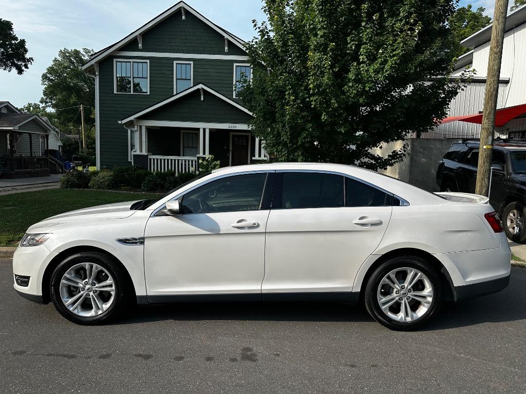2014 Ford Taurus - $5,499